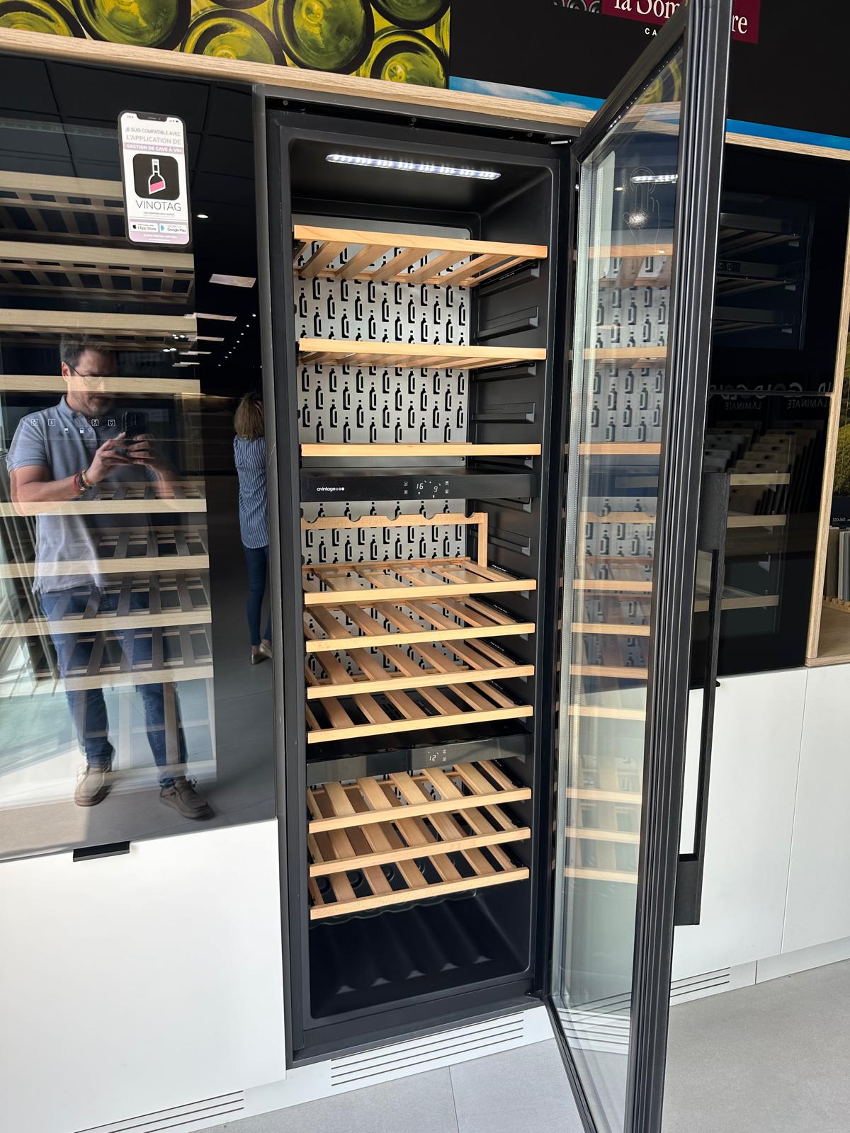 Vinoteca 97 botellas